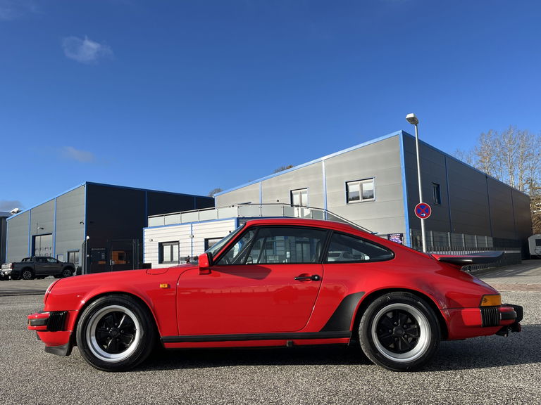 Porsche 911 Carrera 3.2