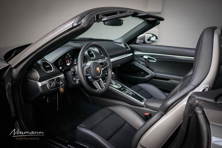 Porsche 718 Boxster
