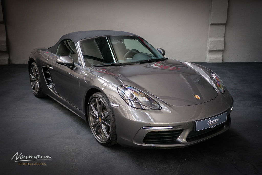 Porsche 718 Boxster