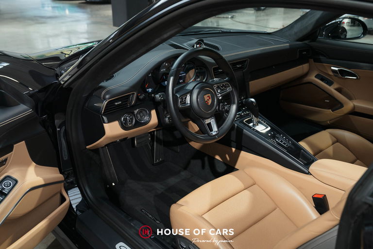 Porsche 991.2 Carrera 4 GTS