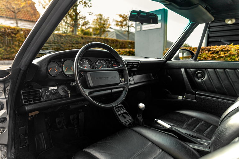 Porsche 964 Carrera 2