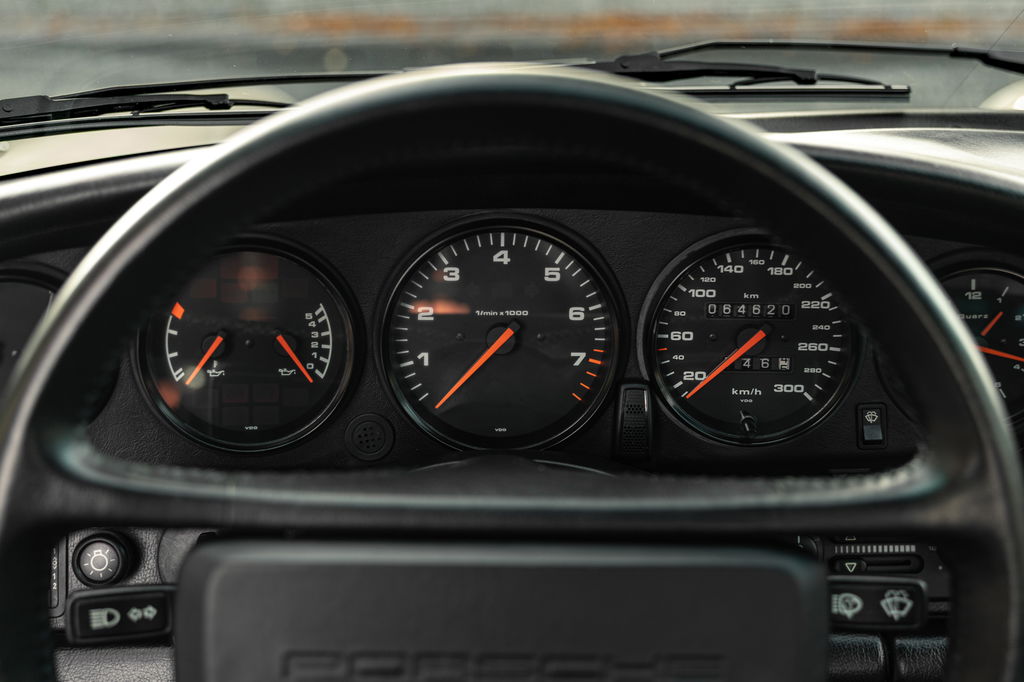 Porsche 964 Carrera 2