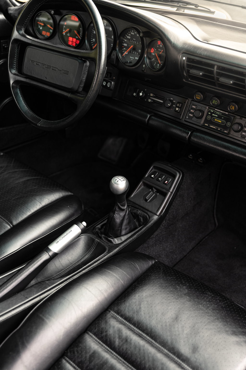 Porsche 964 Carrera 2