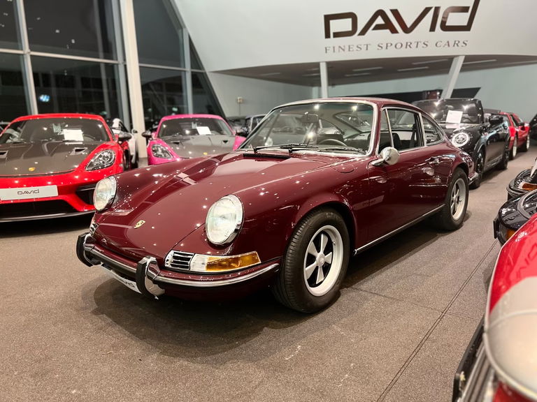 Porsche 911 E