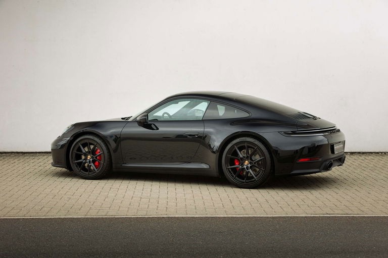Porsche 992.2 Carrera