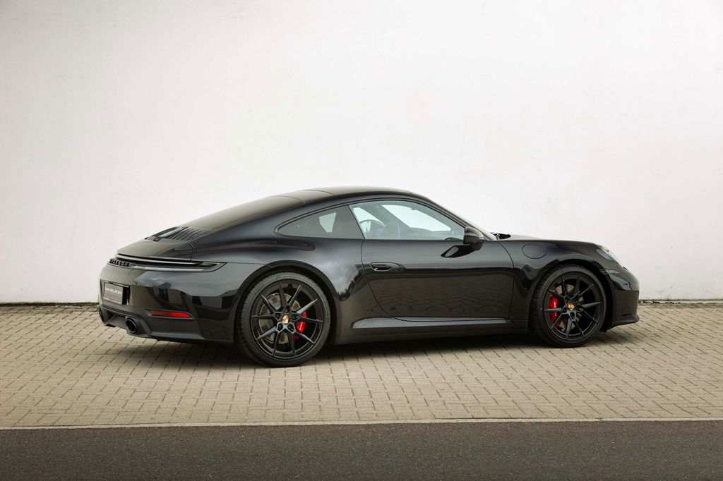 Porsche 992.2 Carrera