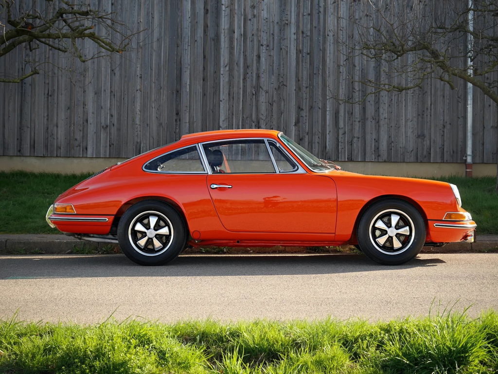 Porsche 911 S (F-Modell)