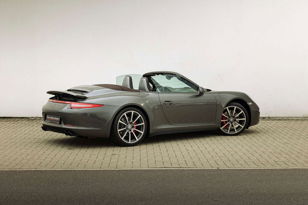 Porsche 991 Carrera 4S