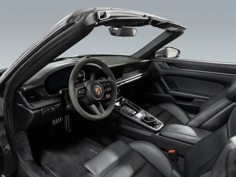 Porsche 992.2 Carrera