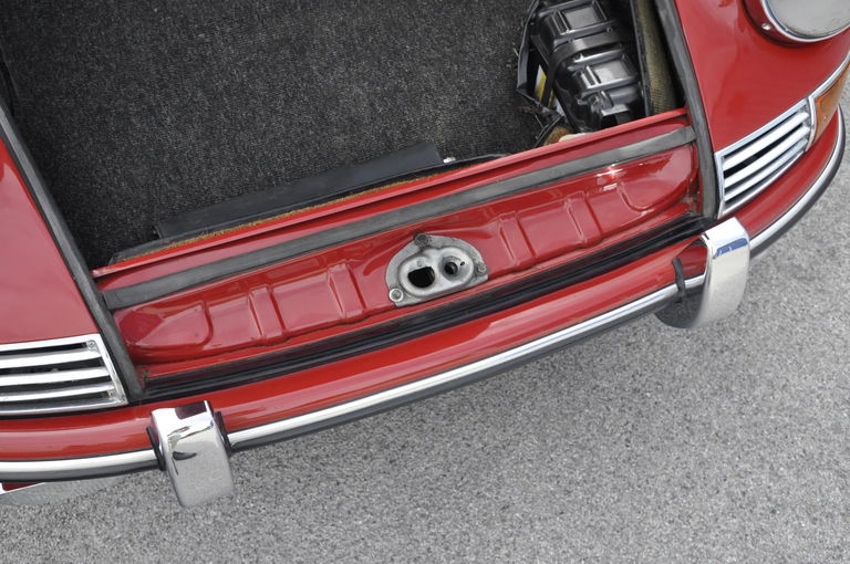 Porsche 911 (F-Modell)