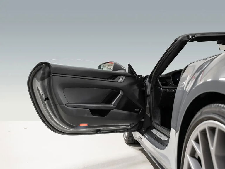 Porsche 992.2 Carrera