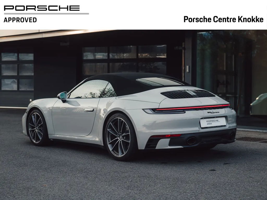 Porsche 992 Carrera