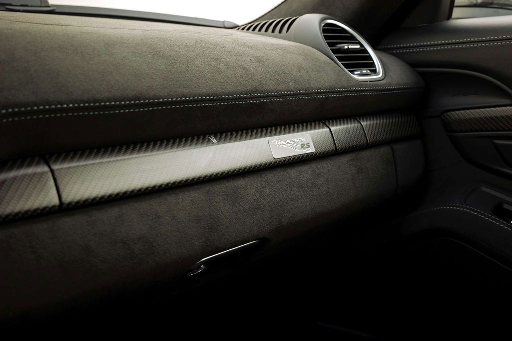 Porsche 718 Cayman GT4 RS