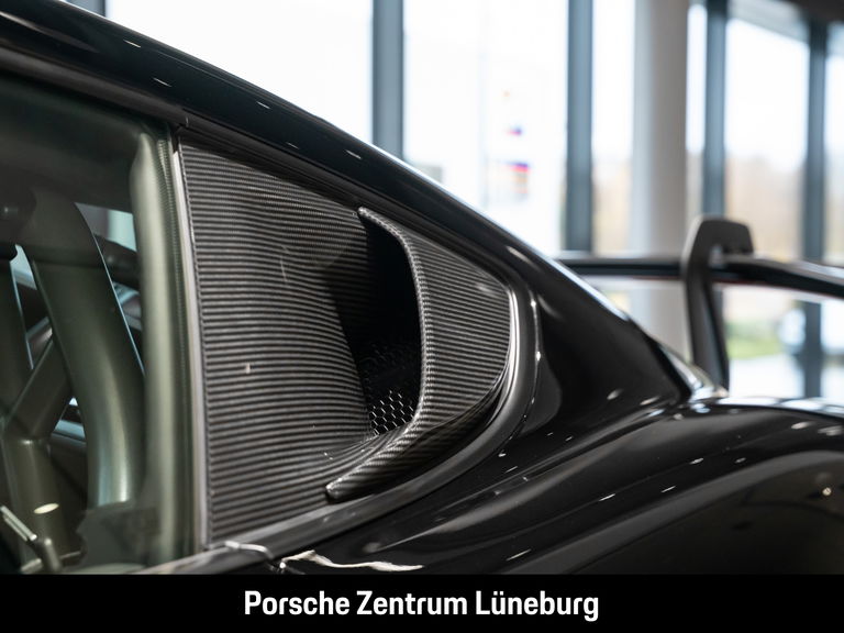 Porsche 718 Cayman GT4 RS