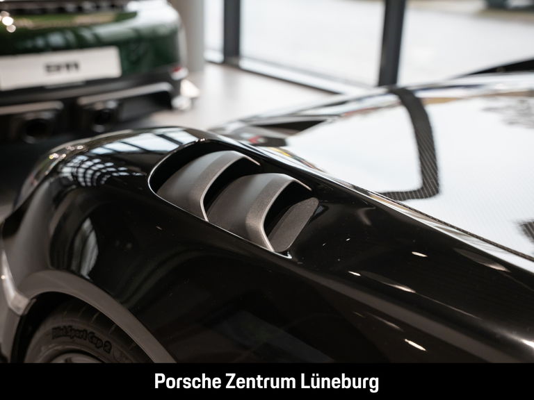 Porsche 718 Cayman GT4 RS