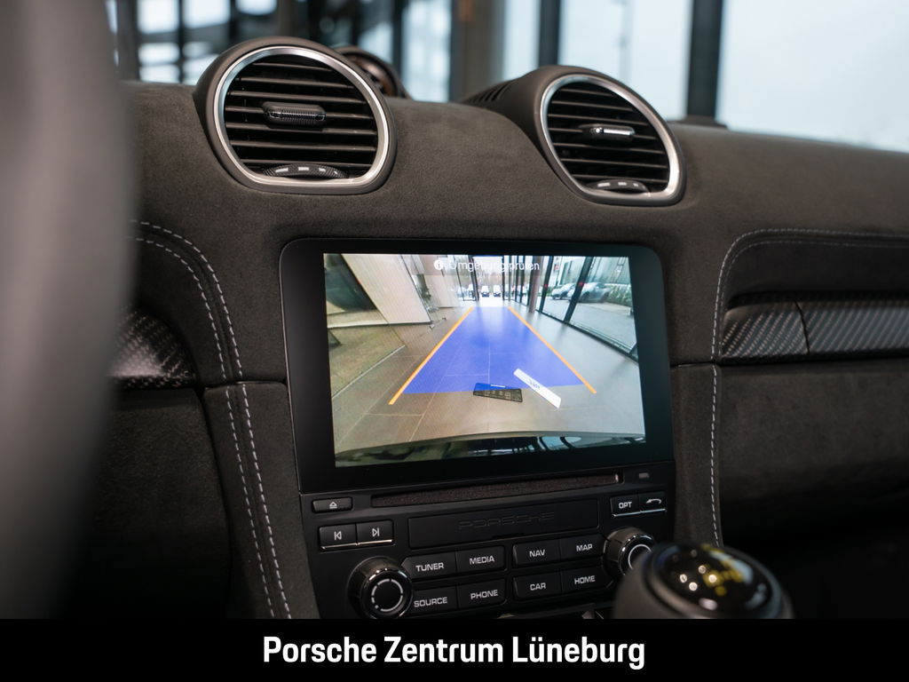 Porsche 718 Cayman GT4 RS