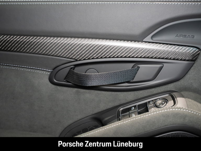 Porsche 718 Cayman GT4 RS