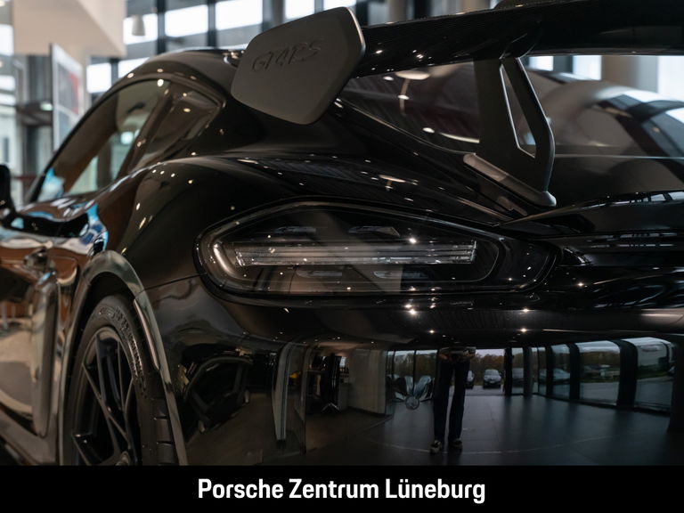 Porsche 718 Cayman GT4 RS