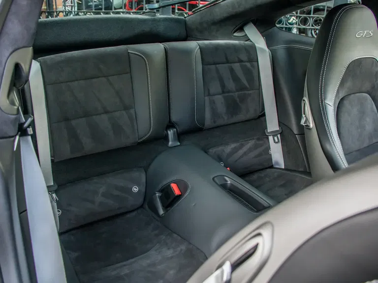 Porsche 991.2 Carrera 4 GTS