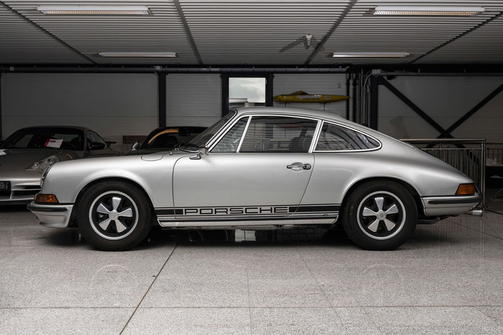 Porsche 911 T (US)