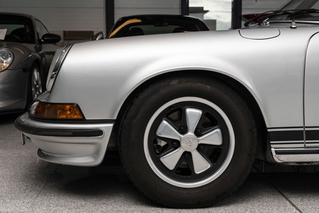 Porsche 911 T (US)
