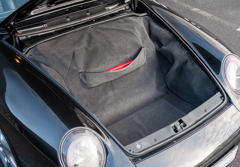 Porsche 993 Carrera 4