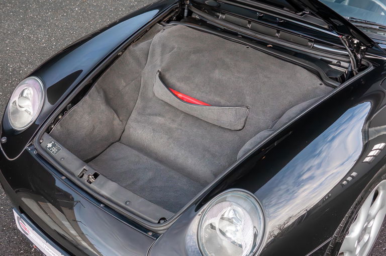 Porsche 993 Carrera 4