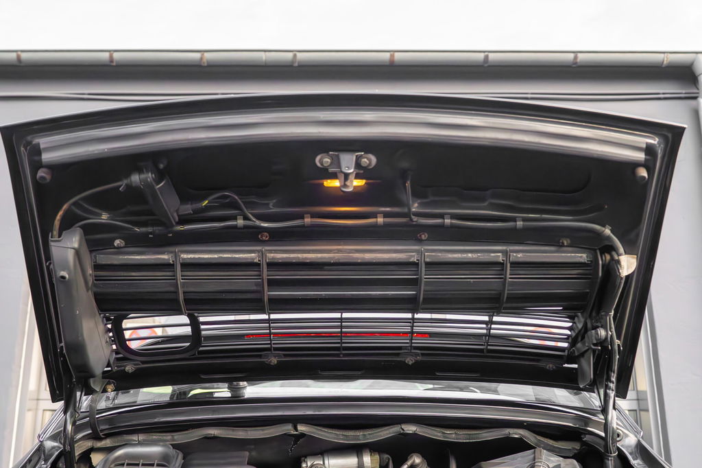 Porsche 993 Carrera 4