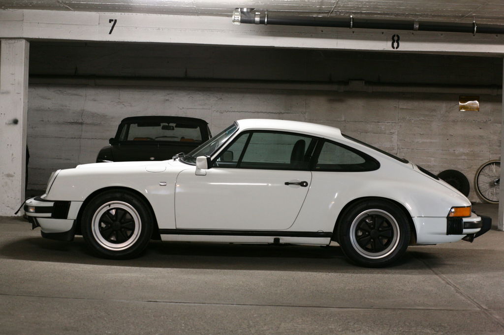 Porsche 911 Carrera 3.2