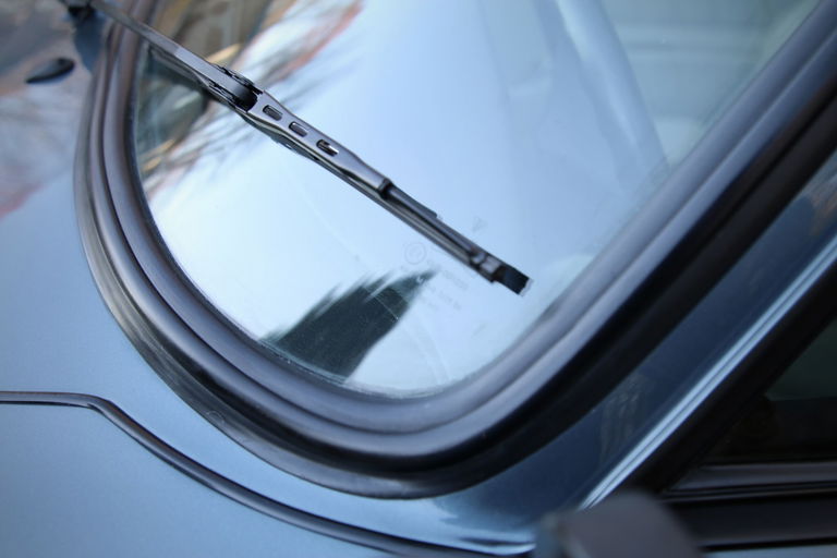 Porsche 911 Turbo 3.3 (US)