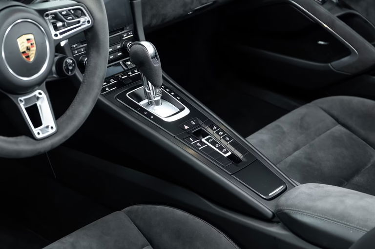 Porsche 991.2 Carrera GTS