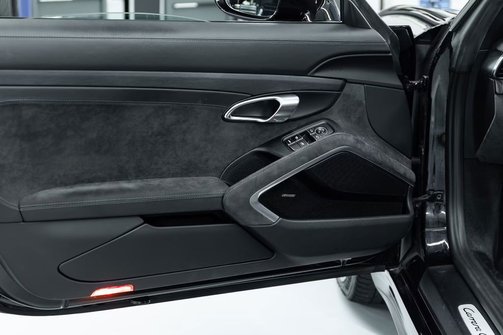 Porsche 991.2 Carrera GTS