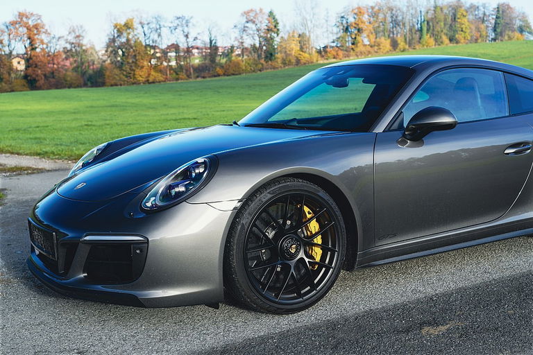 Porsche 991.2 Carrera GTS