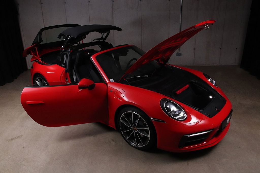Porsche 992 Targa 4