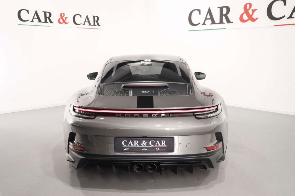 Porsche 992 GT3 Touring