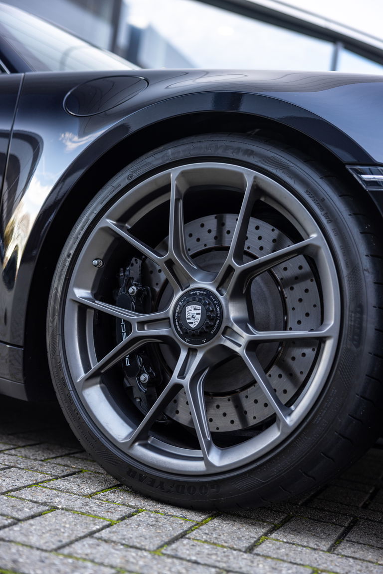 Porsche 992 GT3 Touring