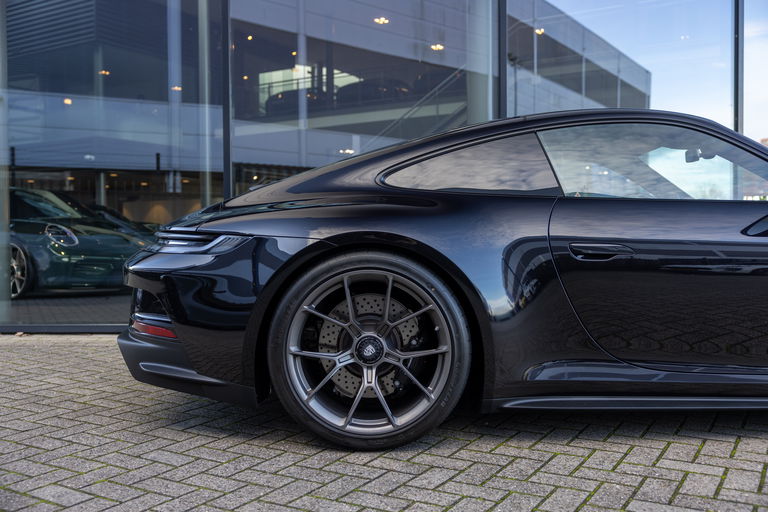 Porsche 992 GT3 Touring