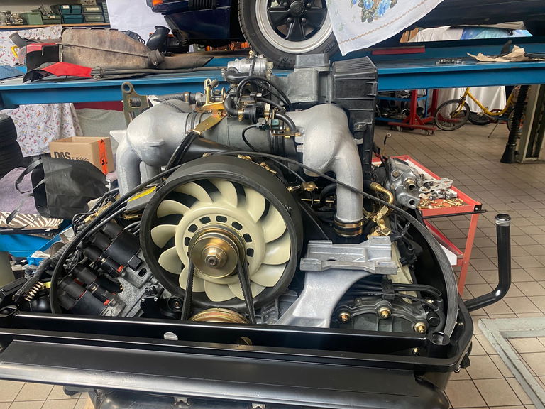 Porsche 964 Carrera 4