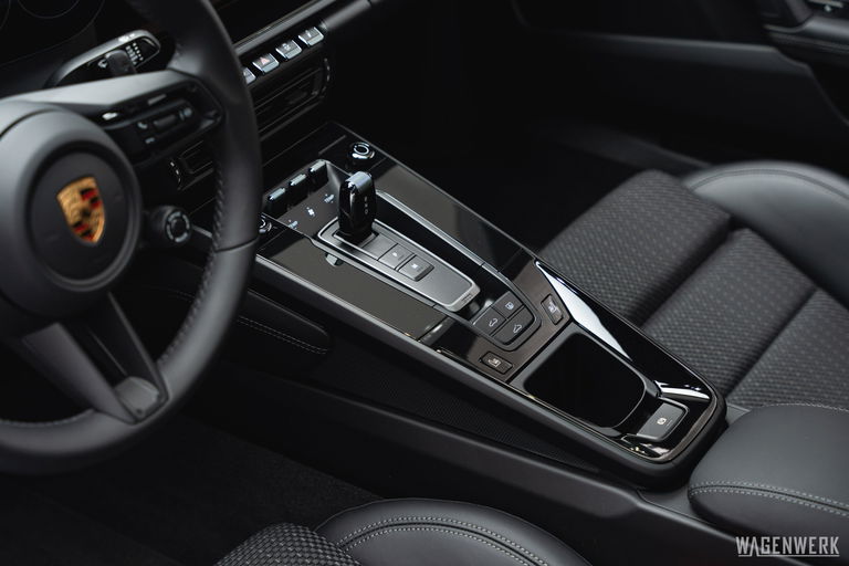 Porsche 992 Carrera T