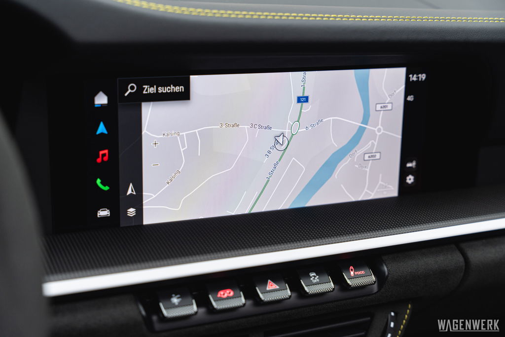 Porsche 992.2 Carrera 4 GTS