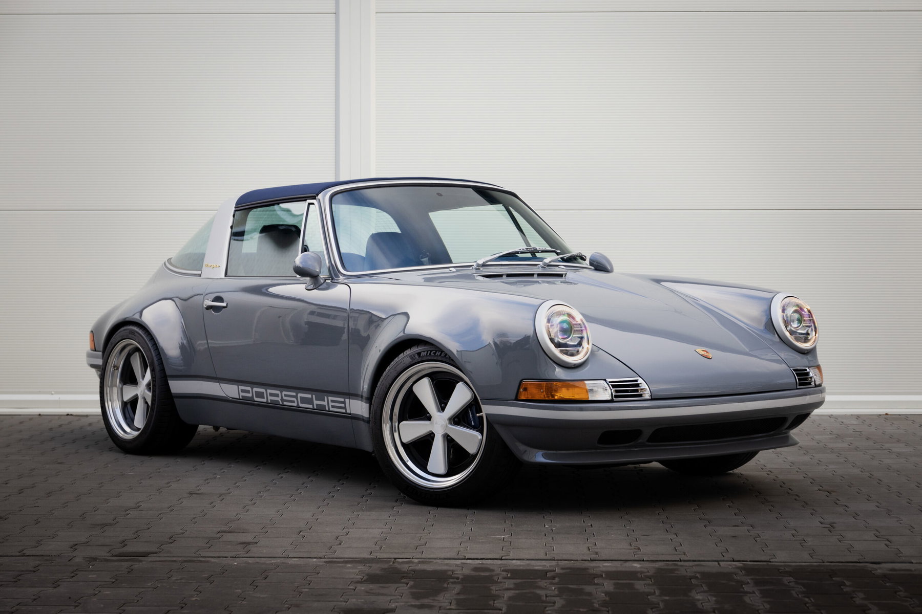 ダリア様 Porsche 911 Backdate 1991 - elferspot.com - Marketplace for