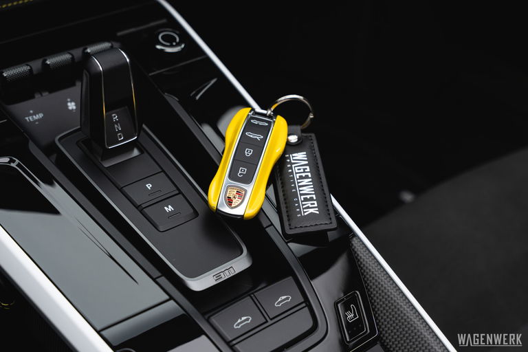 Porsche 992.2 Carrera 4 GTS