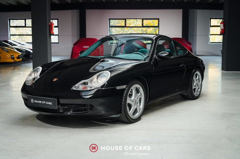 Porsche 996 Carrera 4