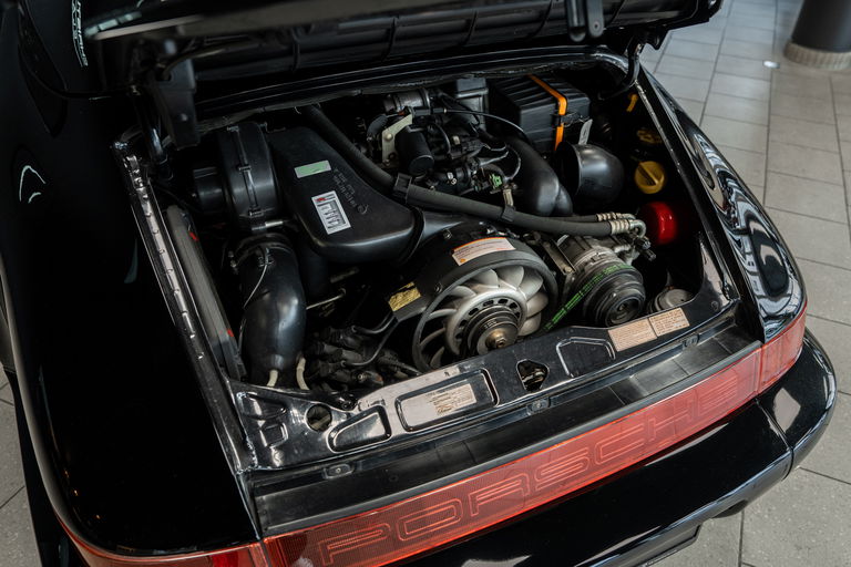 Porsche 964 Carrera 2 Speedster