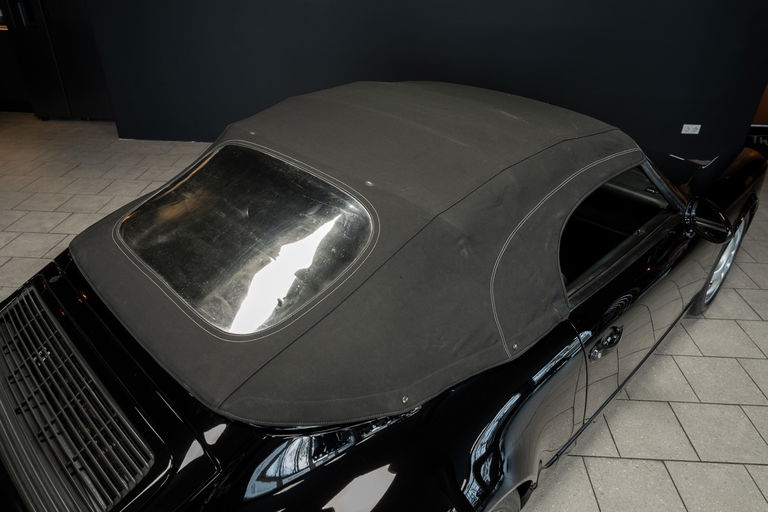 Porsche 964 Carrera 2 Speedster