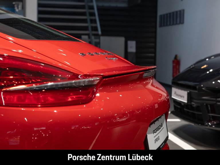 Porsche 981 Cayman