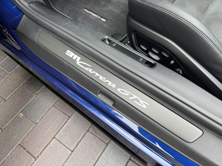 Porsche 992 Carrera GTS