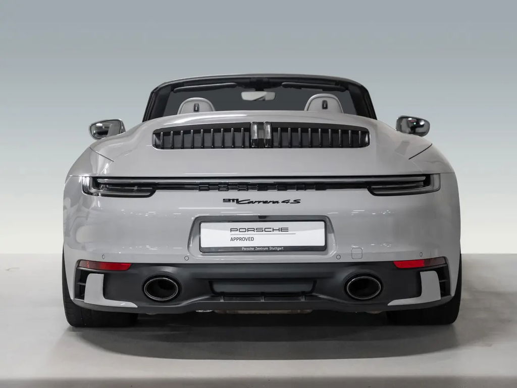 Porsche 992 Carrera 4S