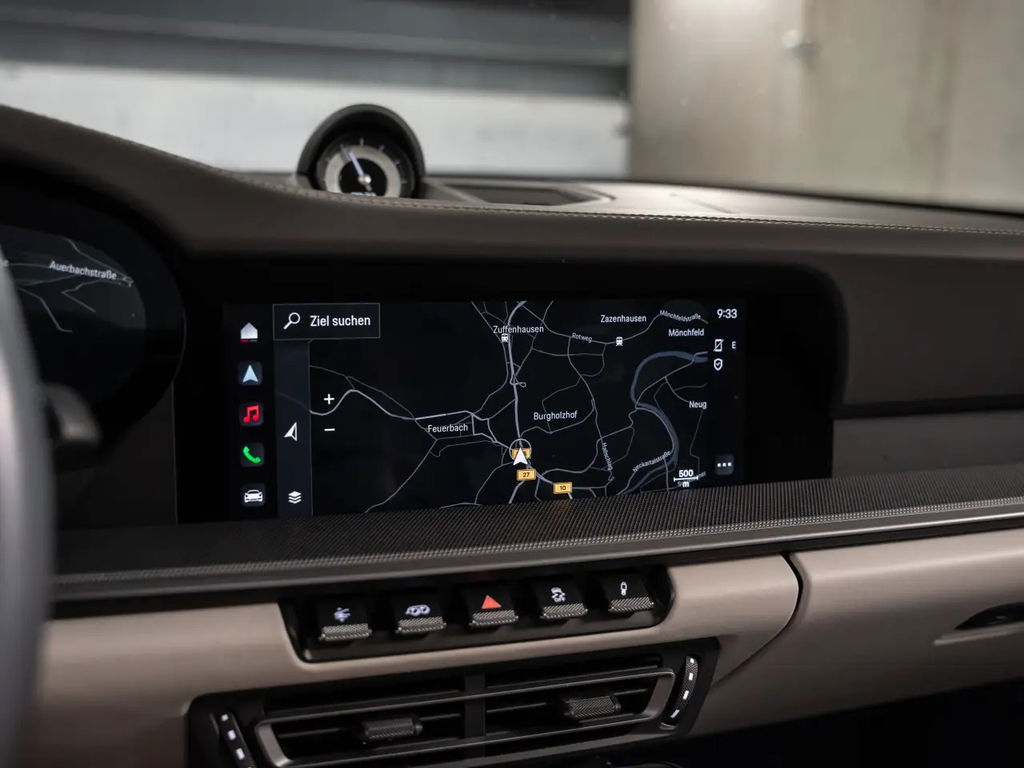 Porsche 992 Carrera 4S