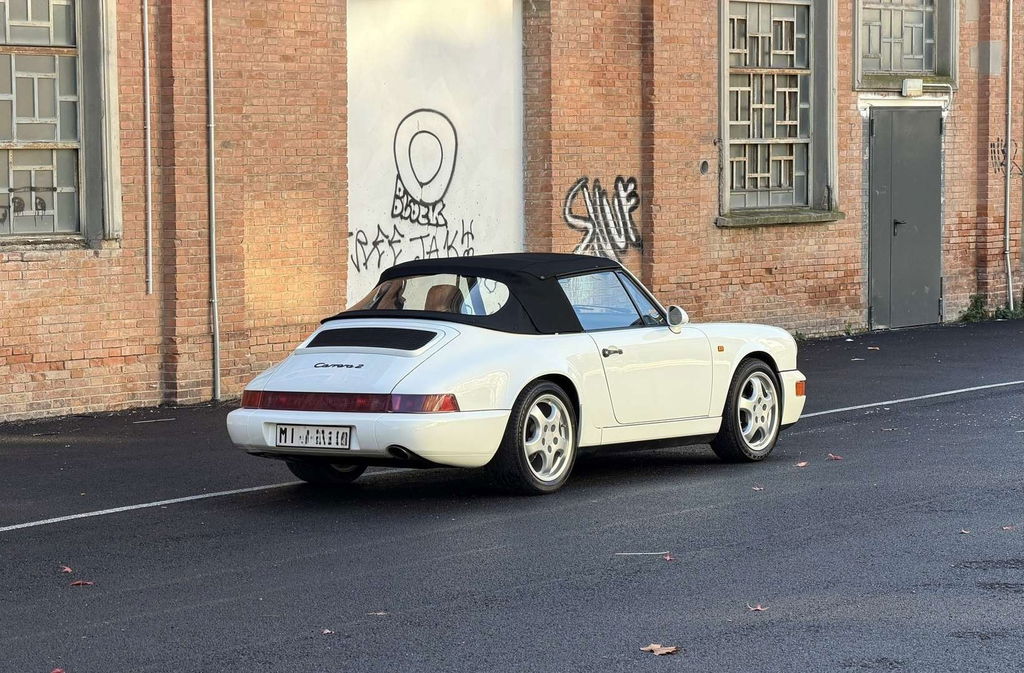 Porsche 964 Carrera 2
